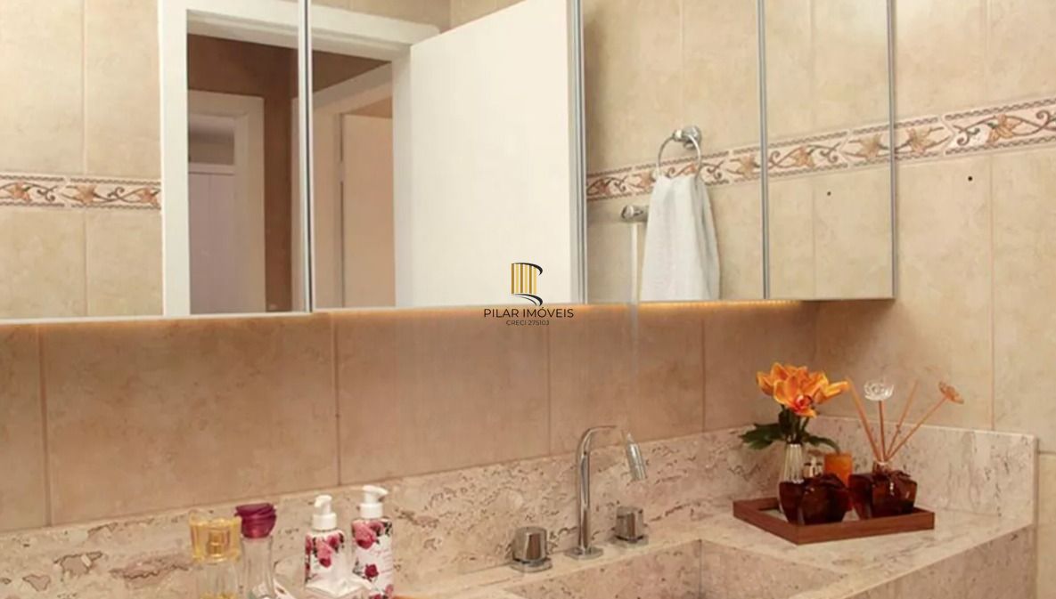 Apartamento com sacada, Bairro Santana, Porto Alegre/RS