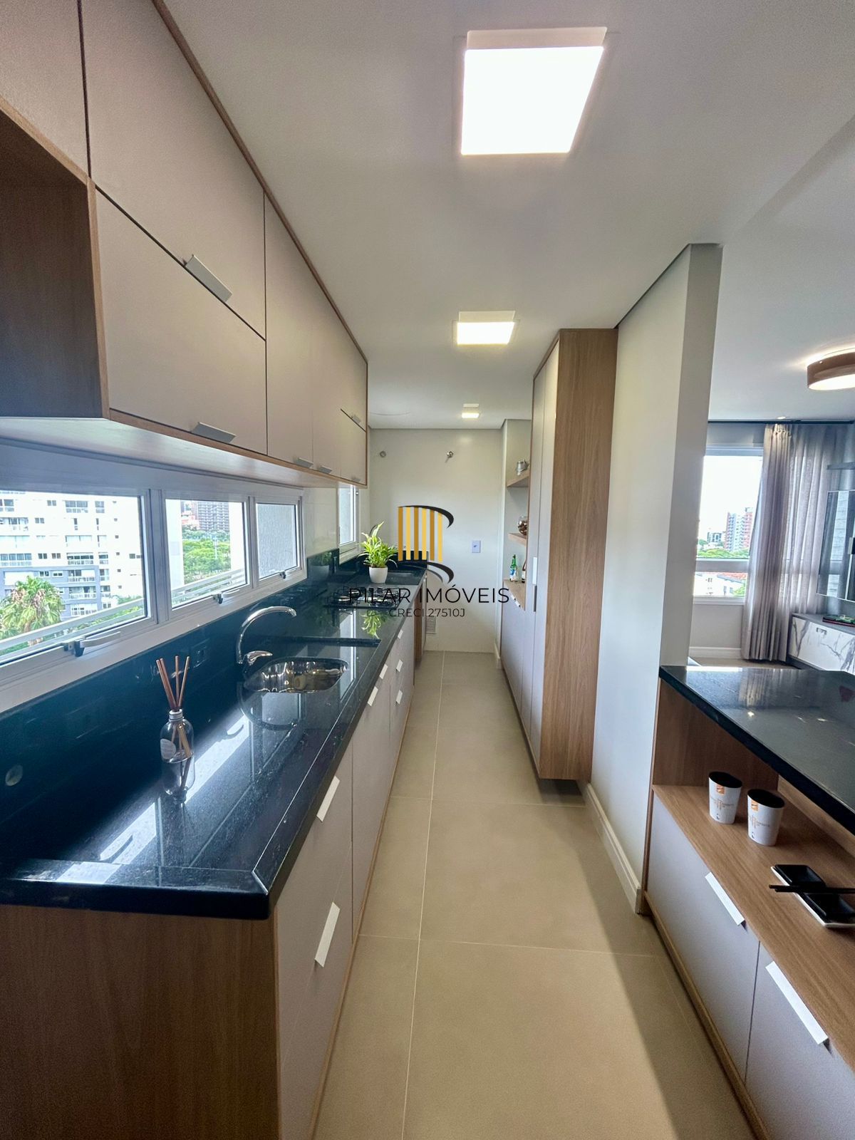 Excelente apartamento de 03 dormitórios, Bairro Vila Ipiranga, Porto Alegre/RS