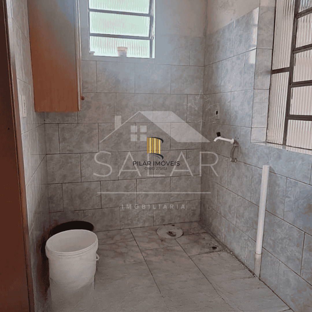 Casa com terreno de 600m², loteamento denominado Vila São Lucas, no município de Viamão/RS