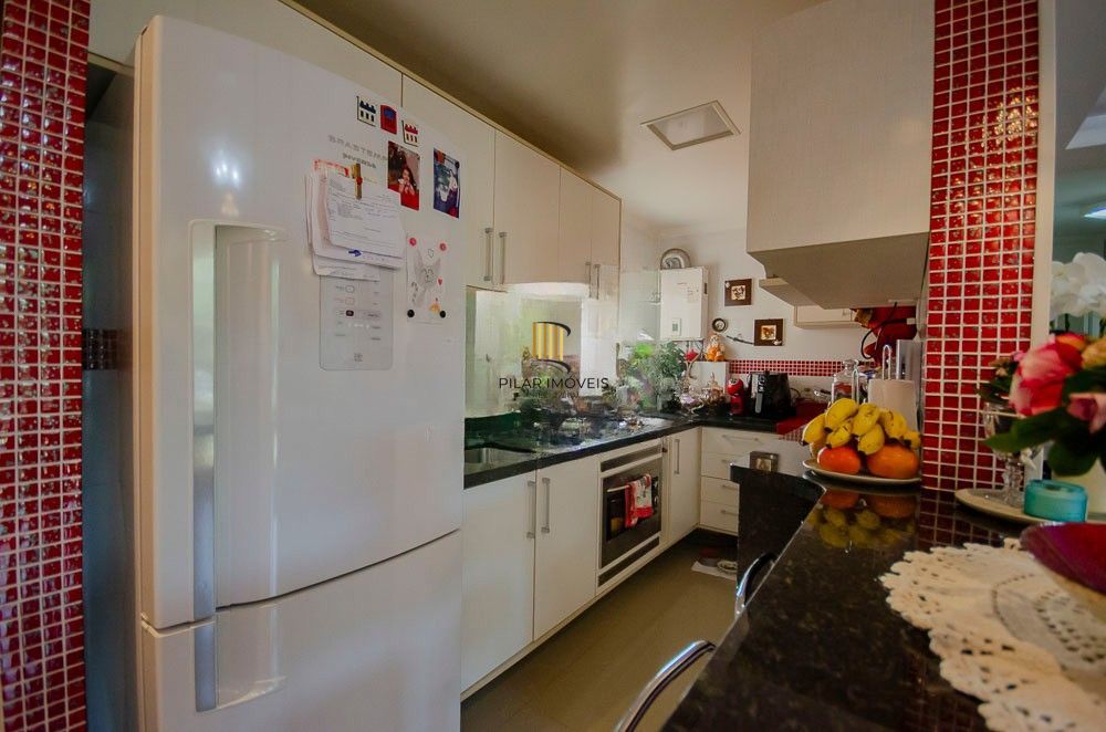 Apartamento 02 dormitórios, Bairro Humaitá, Porto Alegre, Rio Grande do Sul