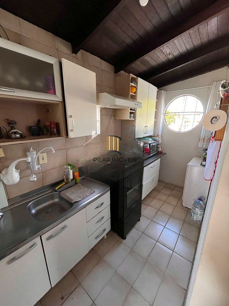 Casa de esquina, Bairro Parque dos Maias, Porto Alegre, Rio Grande do Sul