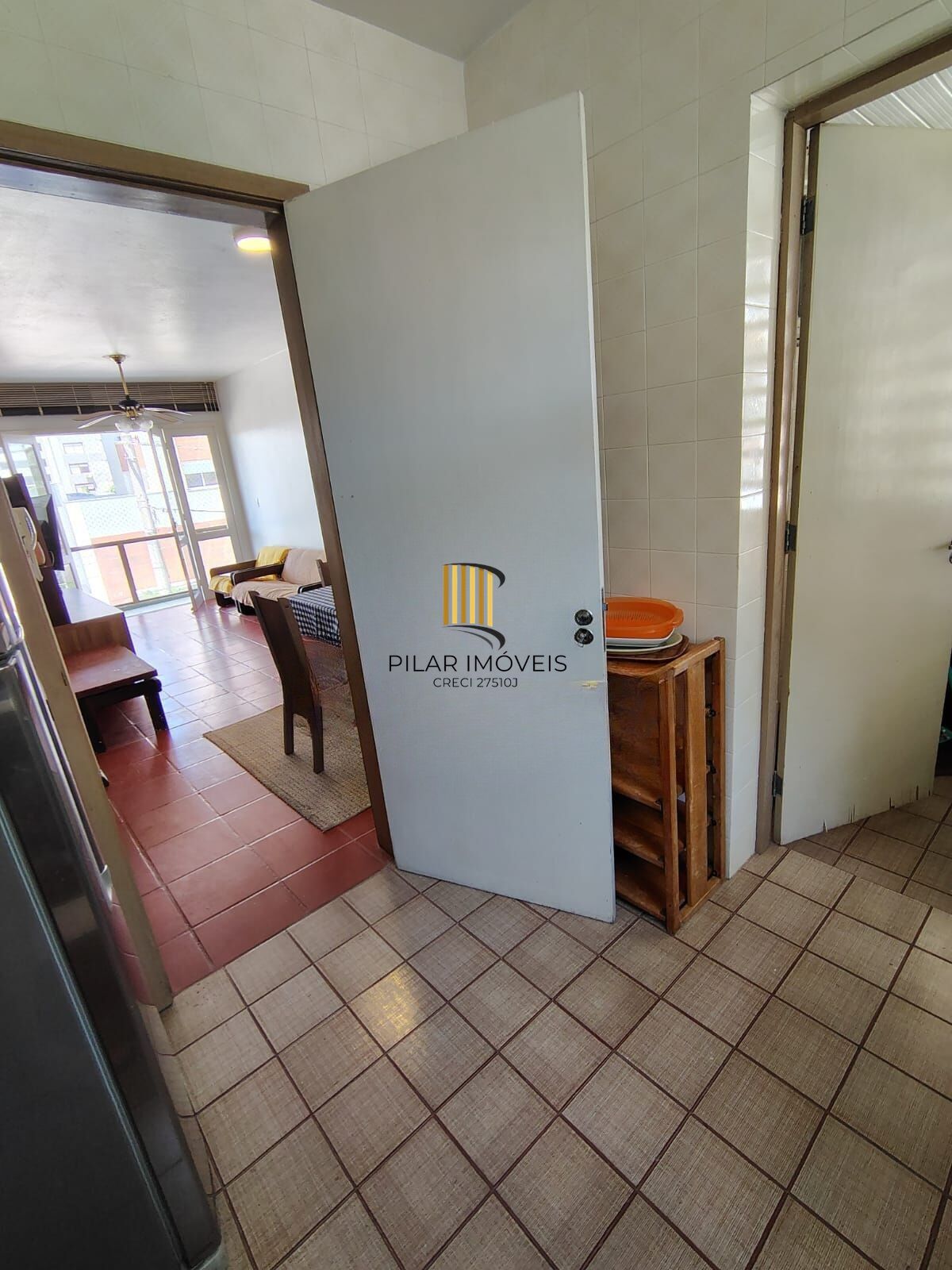 Apartamento de 1 dormitório, 52 m² de área privativa, com excelente localização e infraestrutura completa.