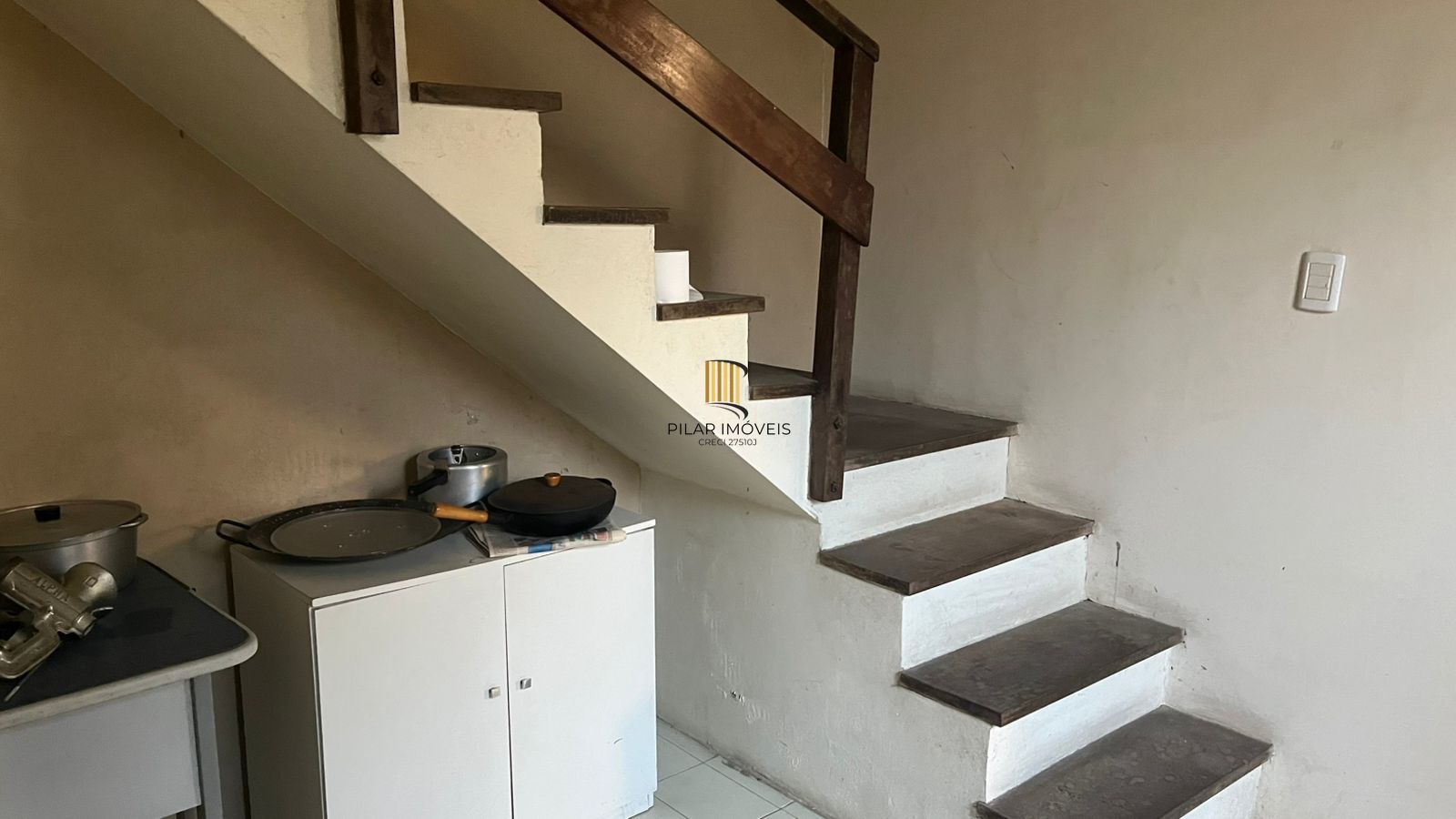 Terreno com duas casas no pátio, Bairro Teresópolis, Porto Alegre, Rio Grande do Sul