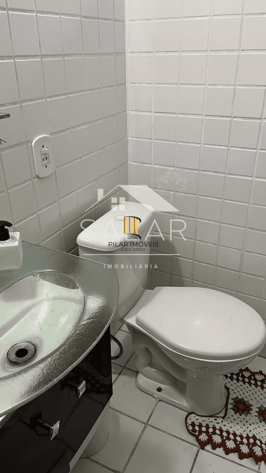 Casa de 03 dormitórios com suíte, Bairro Camaquã, Porto Alegre/RS