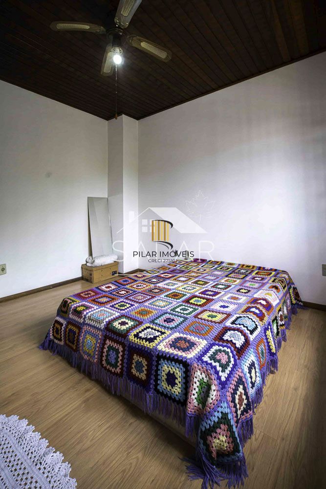 Casa com 02 pavimentos, 03 dormitórios, Bairro Intercap, Porto Alegre, Rio Grande do Sul