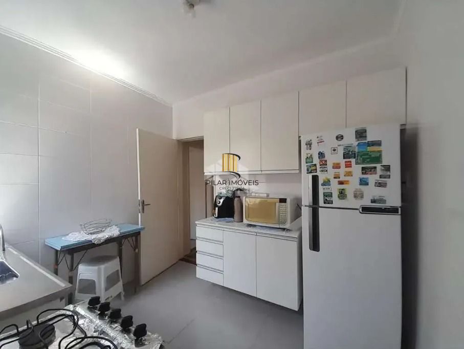 Apartamento 1 dormitório, semimobiliado, reformado, no Bairro navegantes, Porto Alegre/RS