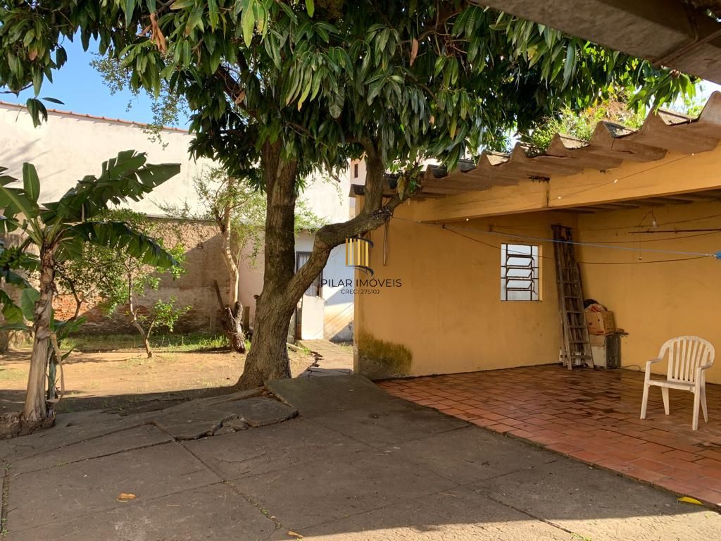 Casa na Av. Assis Brasil, Bairro Passo da Areia, Porto Alegre/RS