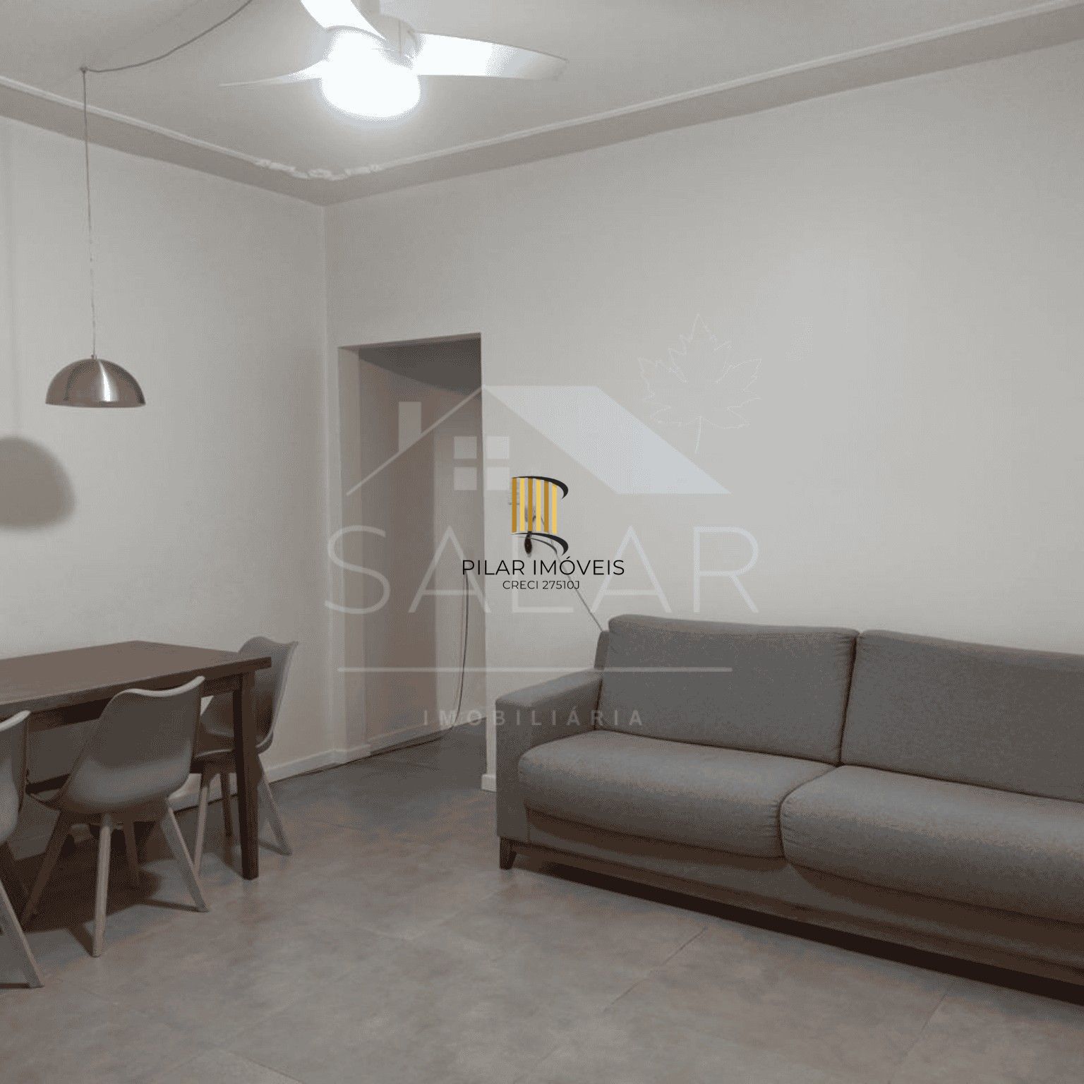 Aconchegante apartamento de 02 dormitórios no Bairro São João, Porto Alegre/RS