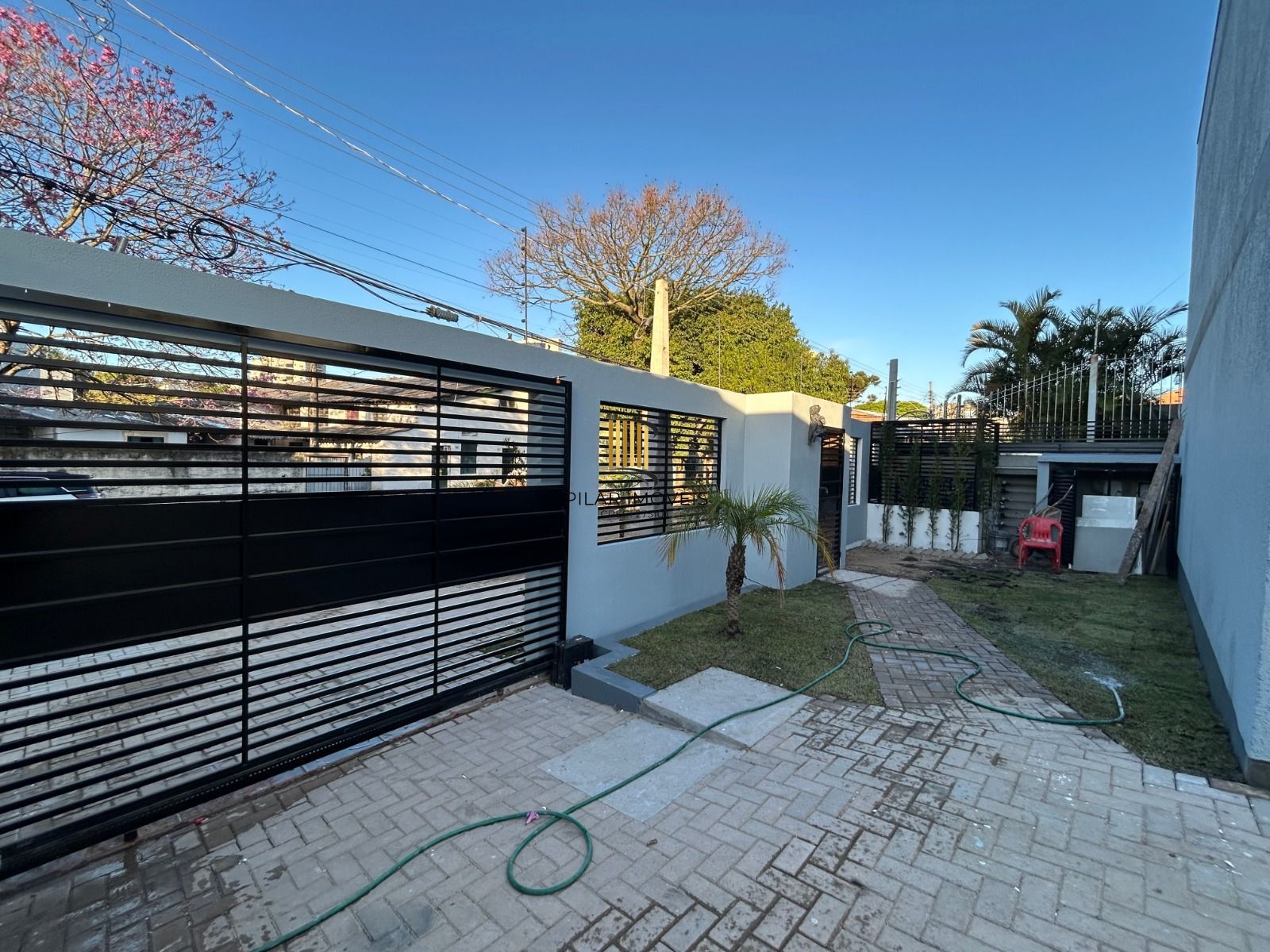 Casa com 3 dormitórios, à venda no bairro Cristo Redentor em Porto Alegre