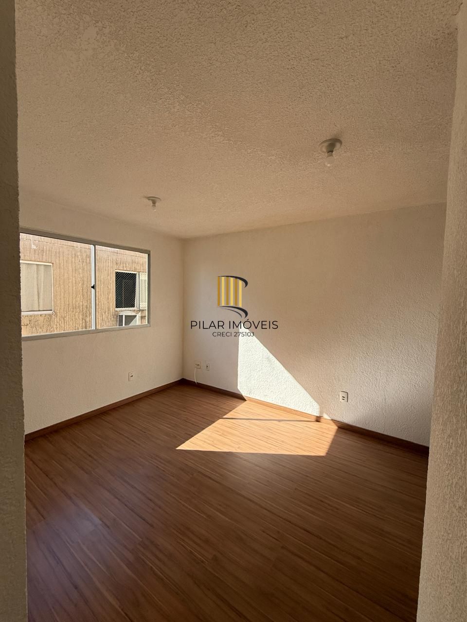 Excelente apartamento reformado, com 2 dormitórios, Vila São Borja, Porto Alegre/RS