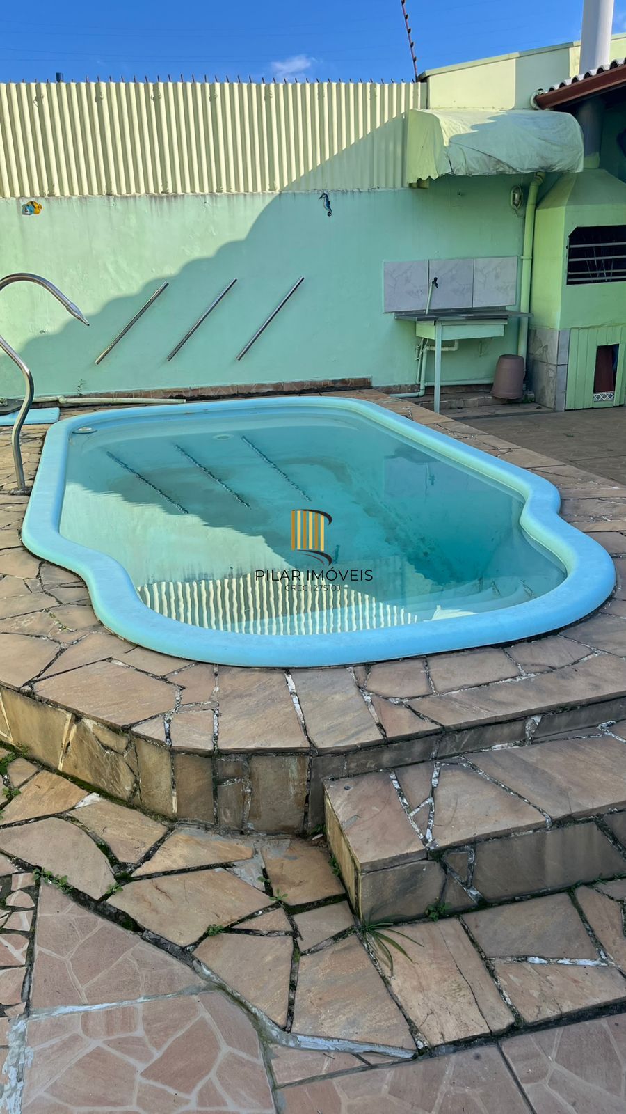 Casa com piscina, Santa Fé, zona Norte de Porto Alegre, Rio Grande do Sul