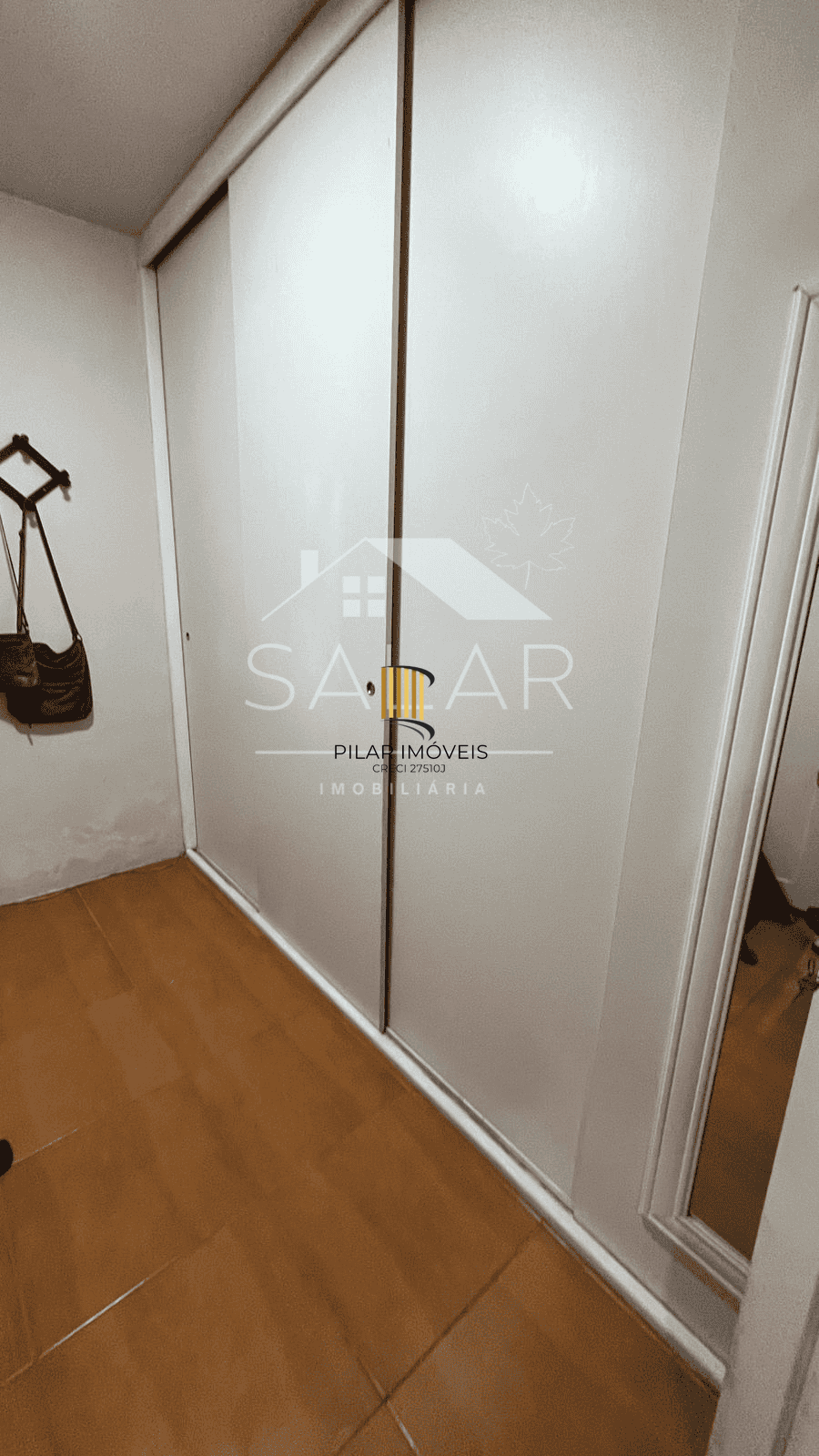 Casa de 03 dormitórios com suíte, Bairro Camaquã, Porto Alegre/RS