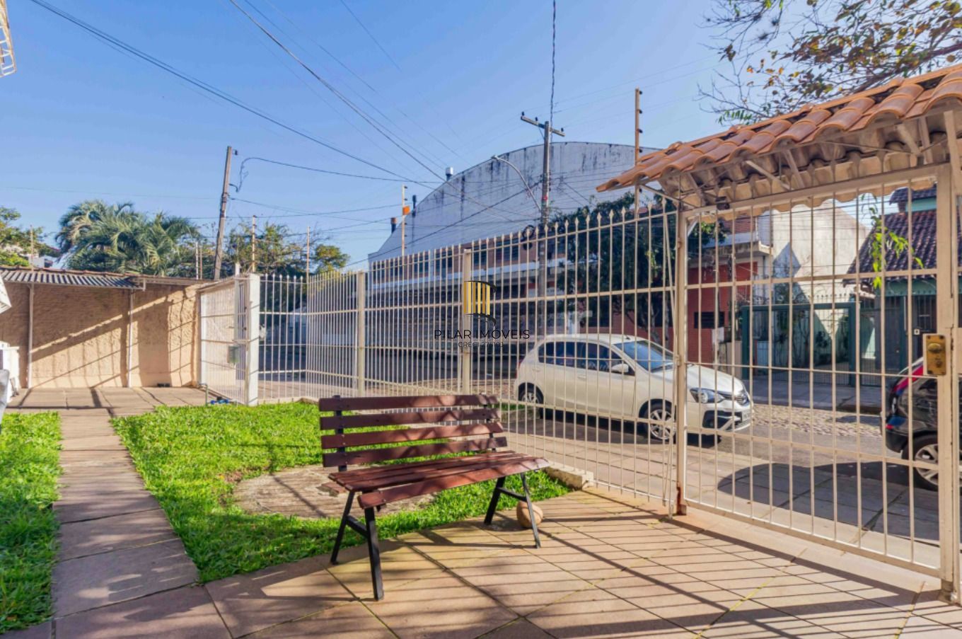 Viva com conforto e praticidade em um charmoso apartamento de 01 dormitório no Bairro Sarandi, em Porto Alegre.