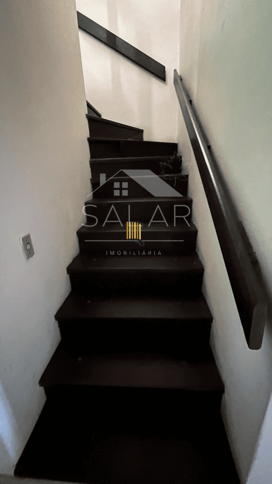 Casa de 03 dormitórios com suíte, Bairro Camaquã, Porto Alegre/RS