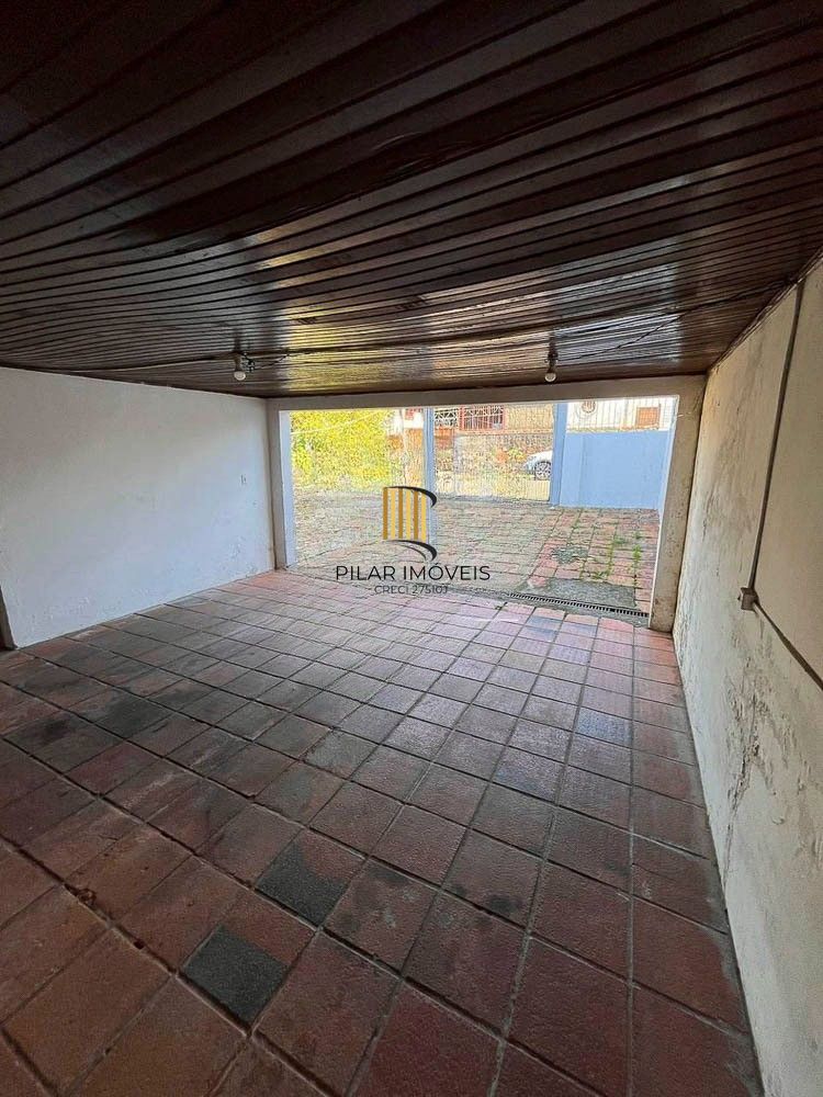 Casa de esquina, Bairro Parque dos Maias, Porto Alegre, Rio Grande do Sul