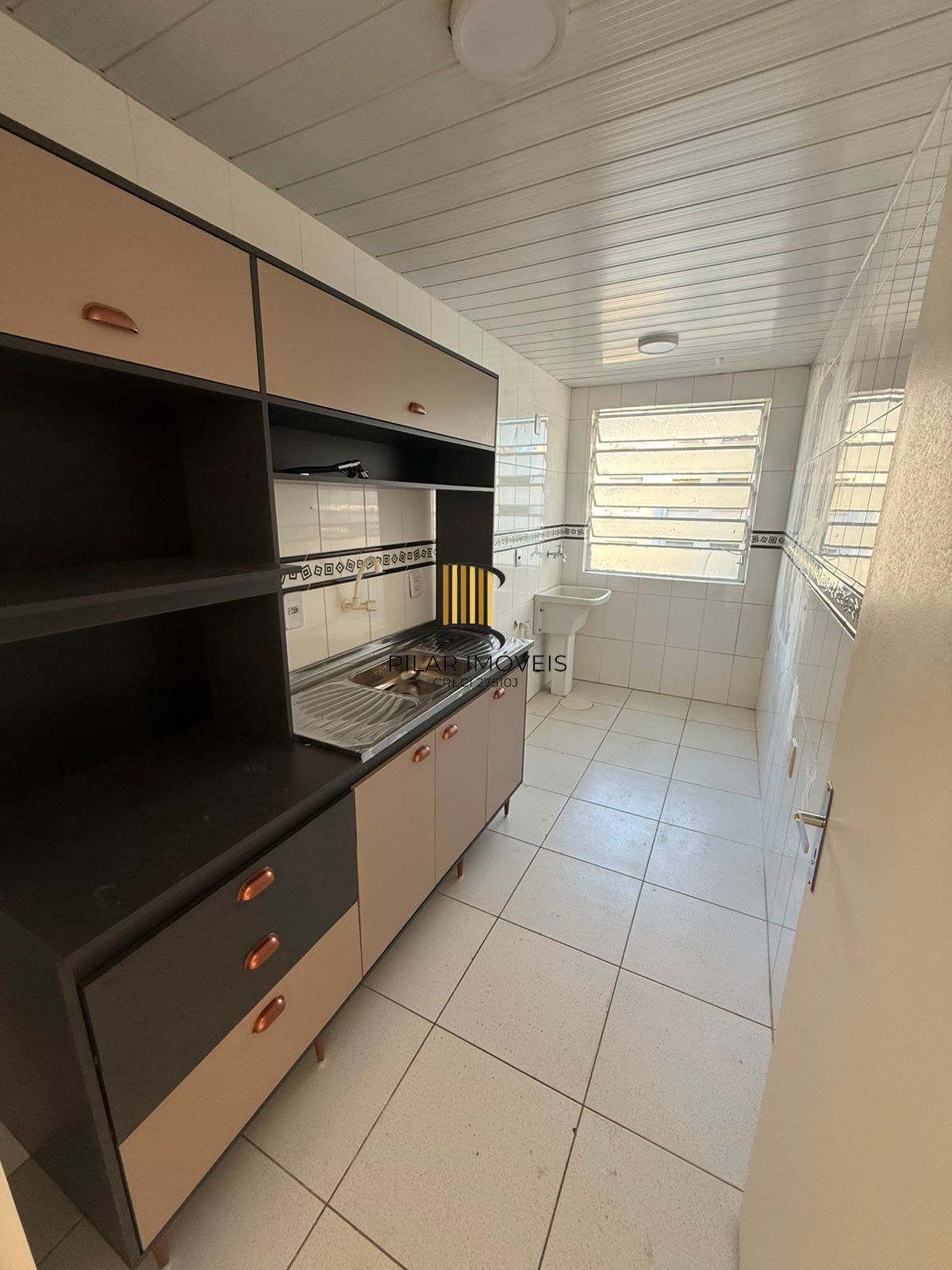 Imperdível! Apartamento de 2 Quartos com Elevador