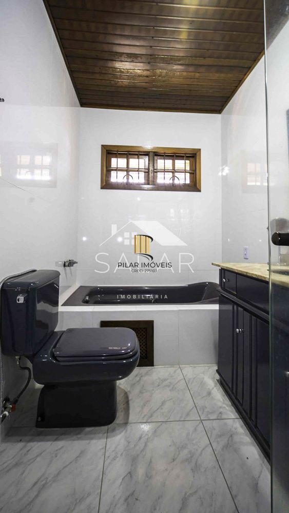 Casa com 02 pavimentos, 03 dormitórios, Bairro Intercap, Porto Alegre, Rio Grande do Sul