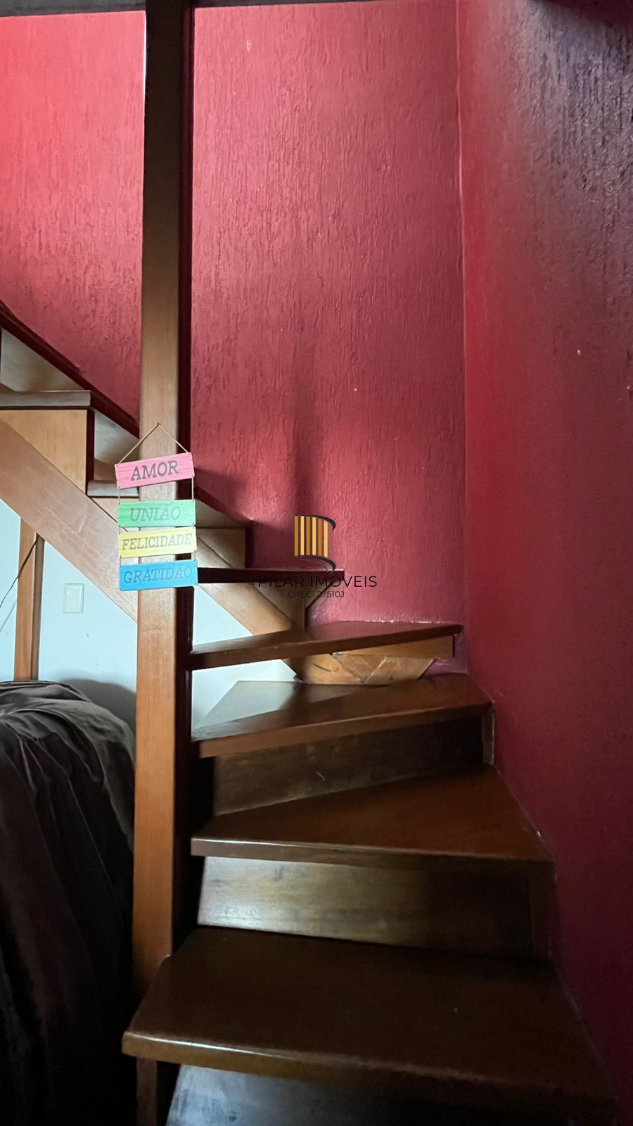 Cobertura com 03 dormitórios, Bairro Passo da Areia, Porto Alegre/RS