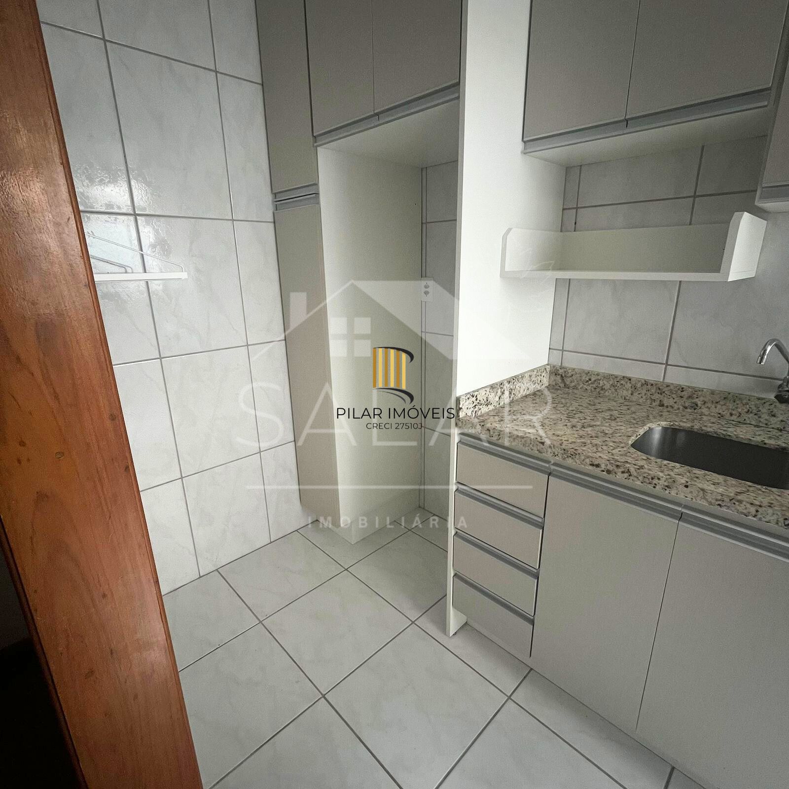 Excelente JK semimobiliado, bairro Passo da Areia, Porto Alegre/RS - Pilar Imóveis