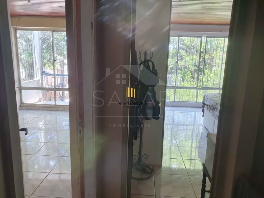 Casa de 02 pavimentos, Bairro Jardim Algarve, Porto Alegre/RS