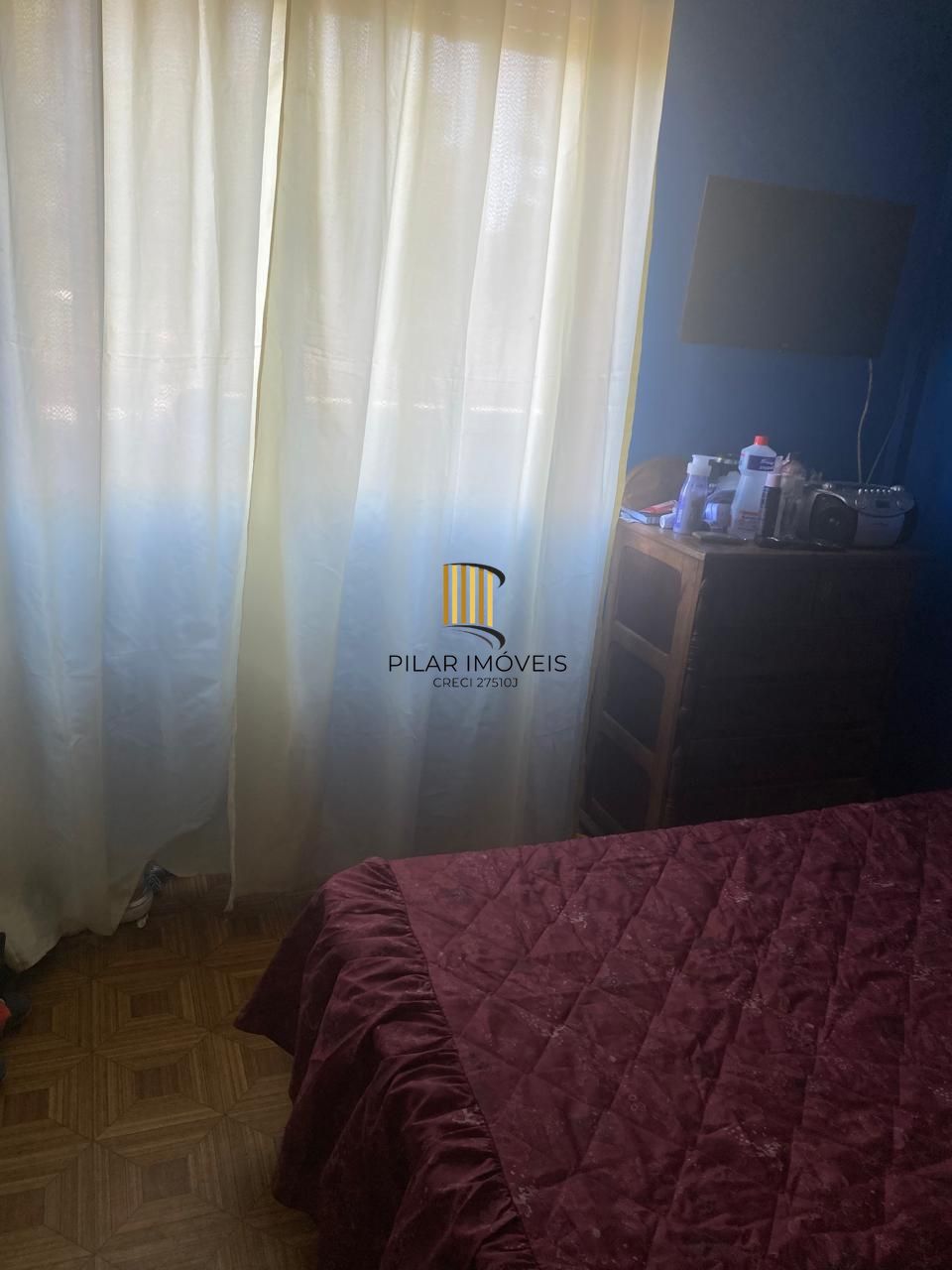 Apartamento com 02 dormitórios, Bairro Camaquã, Porto Alegre/RS