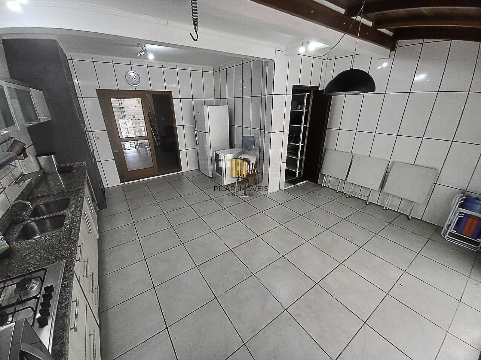 Casa com 192m², Bairro Medianeira, Porto Alegre, Rio Grande do Sul