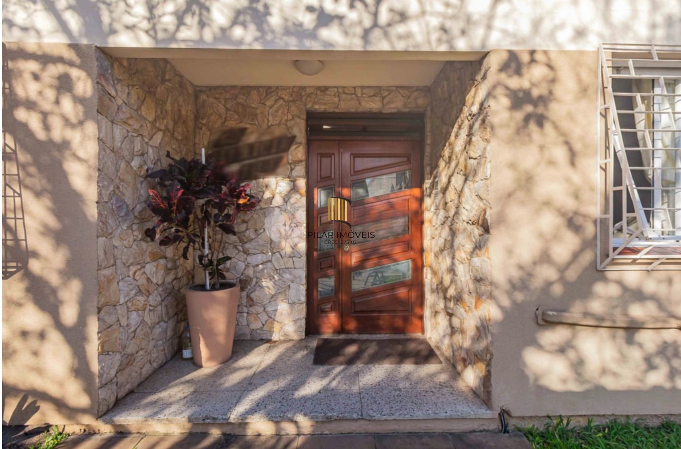 Viva com conforto e praticidade em um charmoso apartamento de 01 dormitório no Bairro Sarandi, em Porto Alegre.