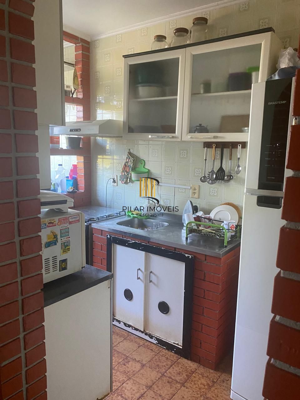 Apartamento com 02 dormitórios, Bairro Camaquã, Porto Alegre/RS