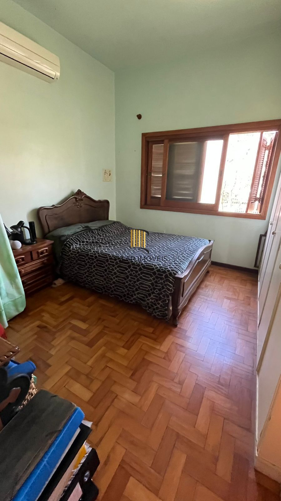 Casa com 03 dormitórios, Bairro Santana, Porto Alegre/RS