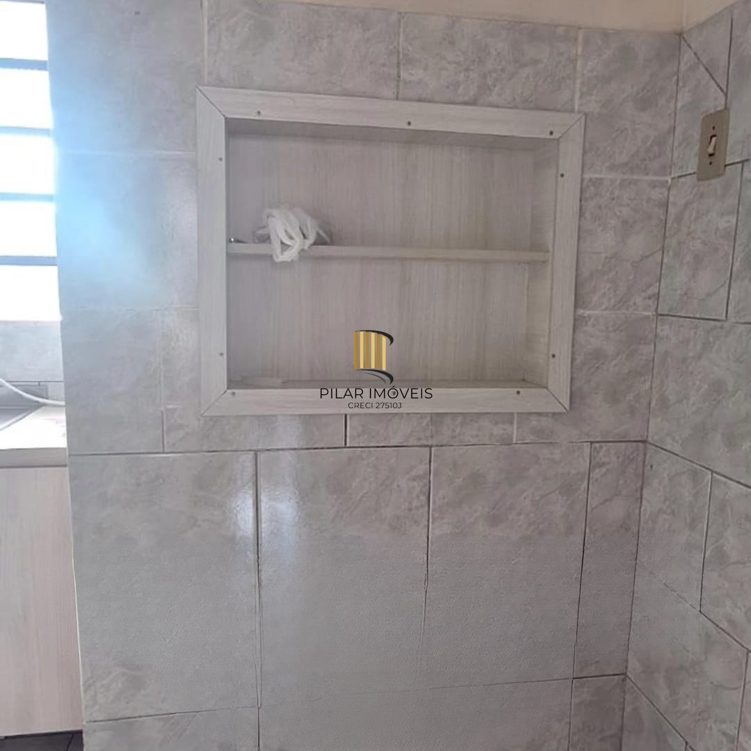 Casa com terreno de 600m², loteamento denominado Vila São Lucas, no município de Viamão/RS