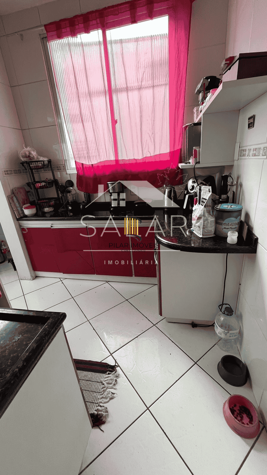 Cobertura com 03 dormitórios, Bairro Passo da Areia, Porto Alegre/RS