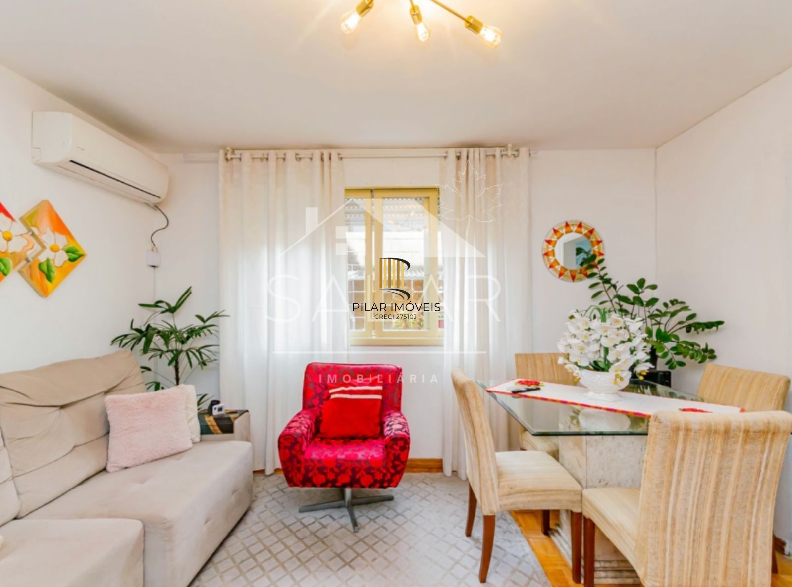 Viva com conforto e praticidade em um charmoso apartamento de 01 dormitório no Bairro Sarandi, em Porto Alegre.