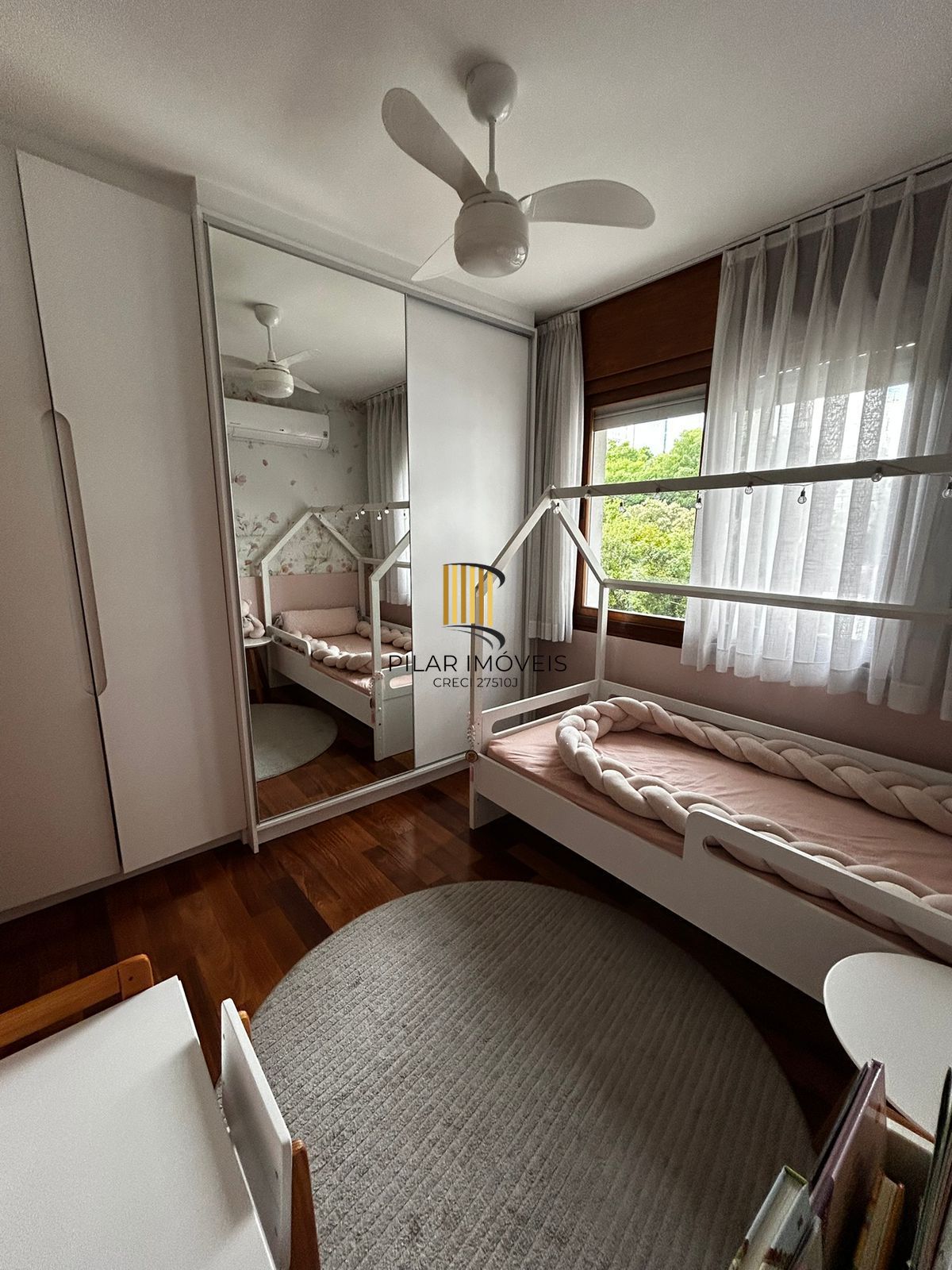 Amplo Apartamento de 183m² na Anita Garibaldi com 2 Vagas, Depósito e Projeto para Cobertura