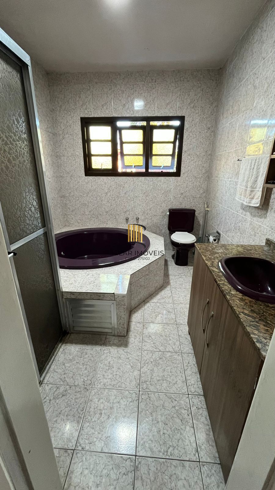 Casa de 03 dormitórios com suíte, Bairro Camaquã, Porto Alegre/RS