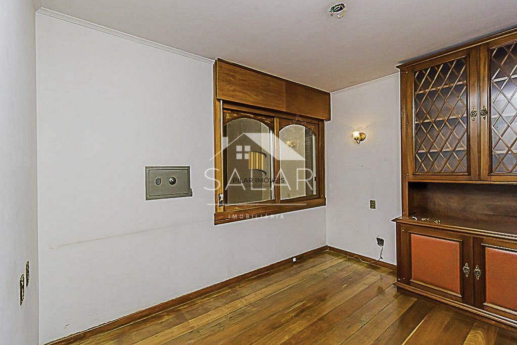 Apartamento de 02 dormitórios com estilo, Bairro Menino Deus, Porto Alegre, Rio Grande do Sul