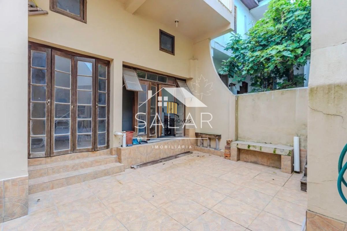 Casa com piscina no Bairro Partenon – Porto Alegre – RS