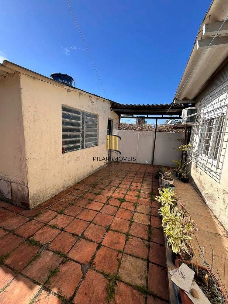 Casa de esquina, Bairro Parque dos Maias, Porto Alegre, Rio Grande do Sul