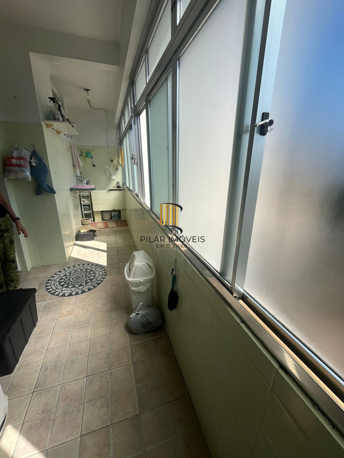 Amplo apartamento com excelente distribuição e a melhor vaga do prédio!