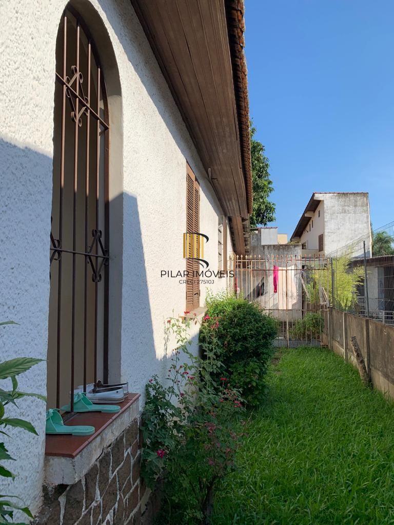 Casa na Av. Assis Brasil, Bairro Passo da Areia, Porto Alegre/RS