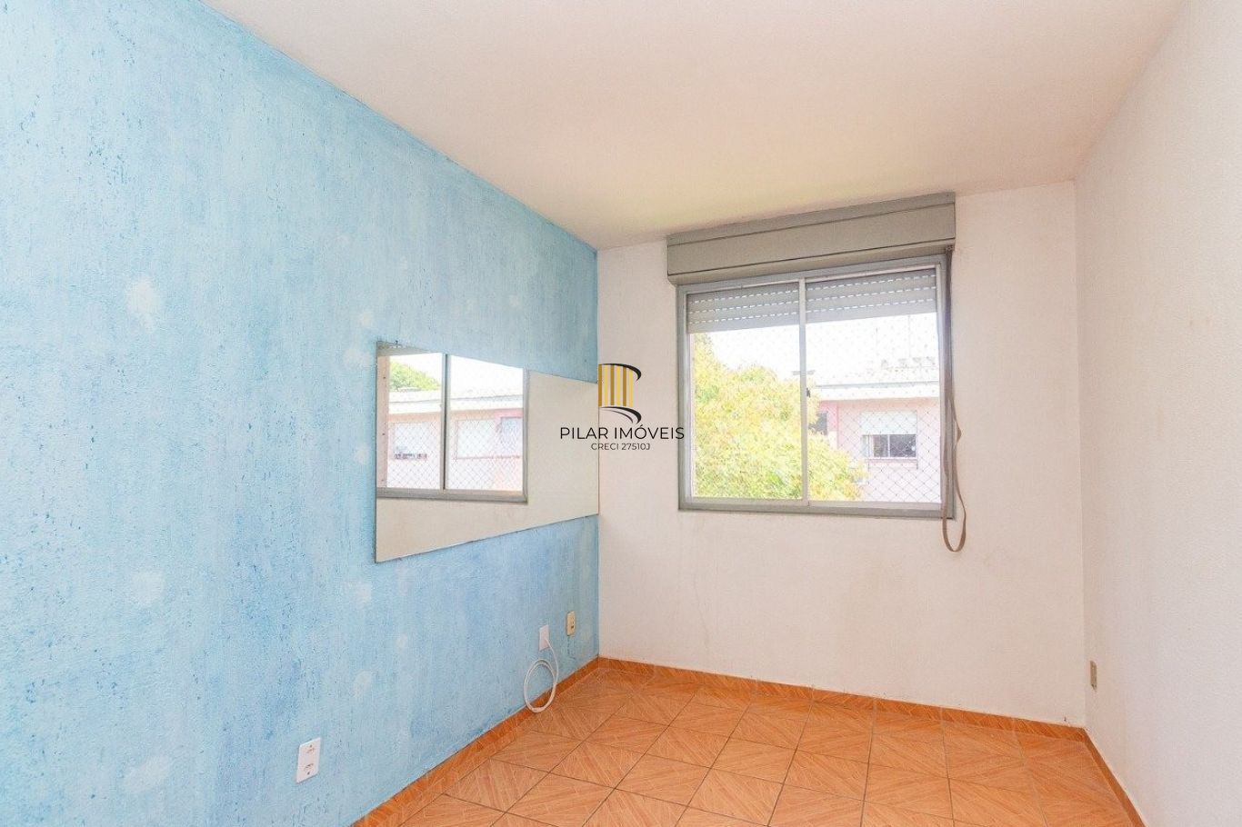 Excelente oportunidade para quem busca praticidade, conforto e boa localização, no bairro Jardim Itu em Porto Alegre.