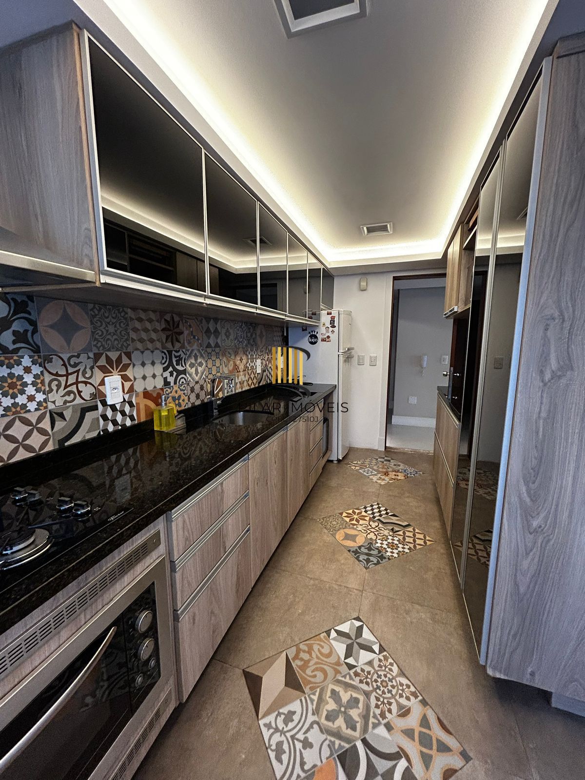 Amplo Apartamento de 183m² na Anita Garibaldi com 2 Vagas, Depósito e Projeto para Cobertura