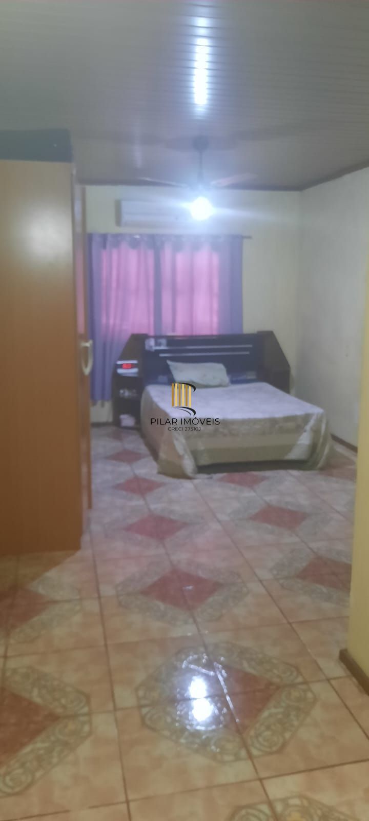 Casa com 03 dormitórios, Bairro Rubem Berta, Porto Alegre, Rio Grande do Sul