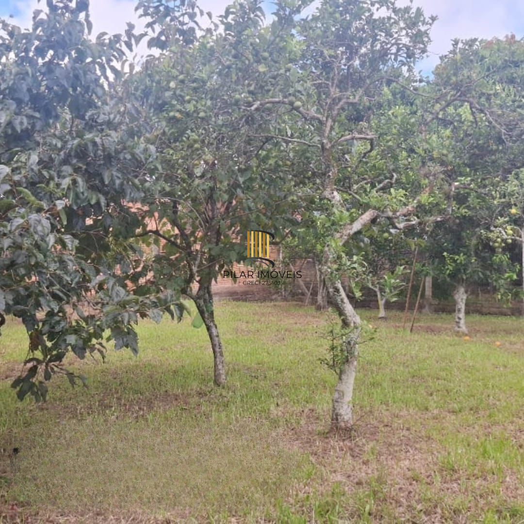 Casa com terreno de 600m², loteamento denominado Vila São Lucas, no município de Viamão/RS