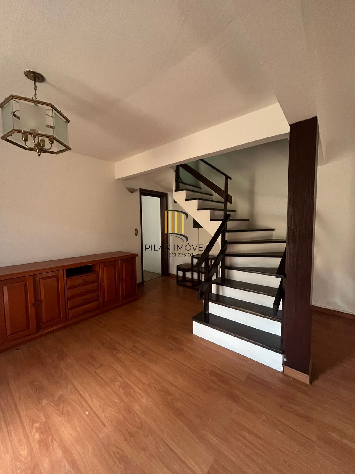 Casa ampla com potencial residencial e comercial | 220m² | Porto Alegre, Rio Grande do Sul - Pilar Imóveis