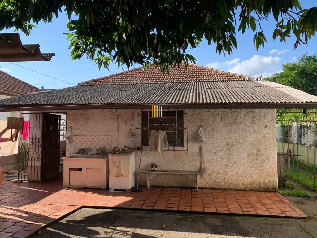 Casa na Av. Assis Brasil, Bairro Passo da Areia, Porto Alegre/RS