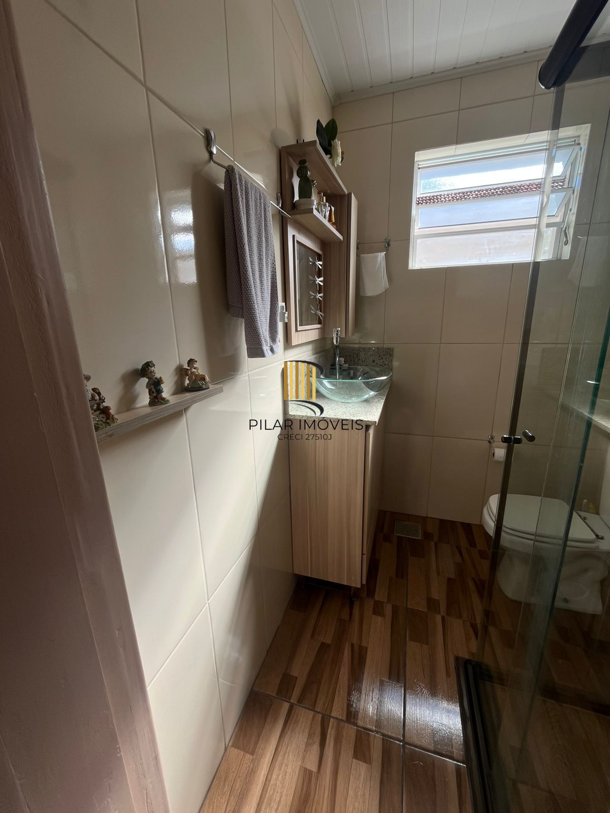 Condomínio Diferenciado na Jardim Leopoldina com Apartamento Totalmente Reformado