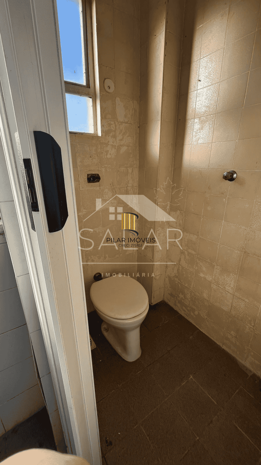 Apartamento de 02 dormitórios, Bairro Medianeira, Porto Alegre/RS