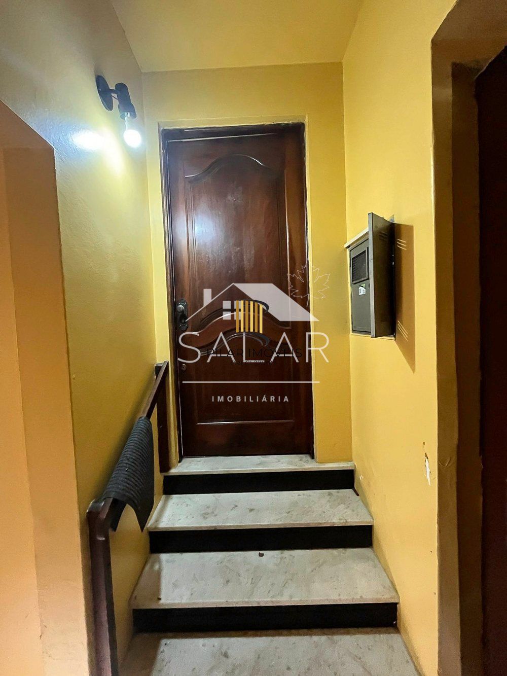 Casa com 220m², 3 quartos, Bairro Azenha, Porto Alegre, Rio Grande do Sul