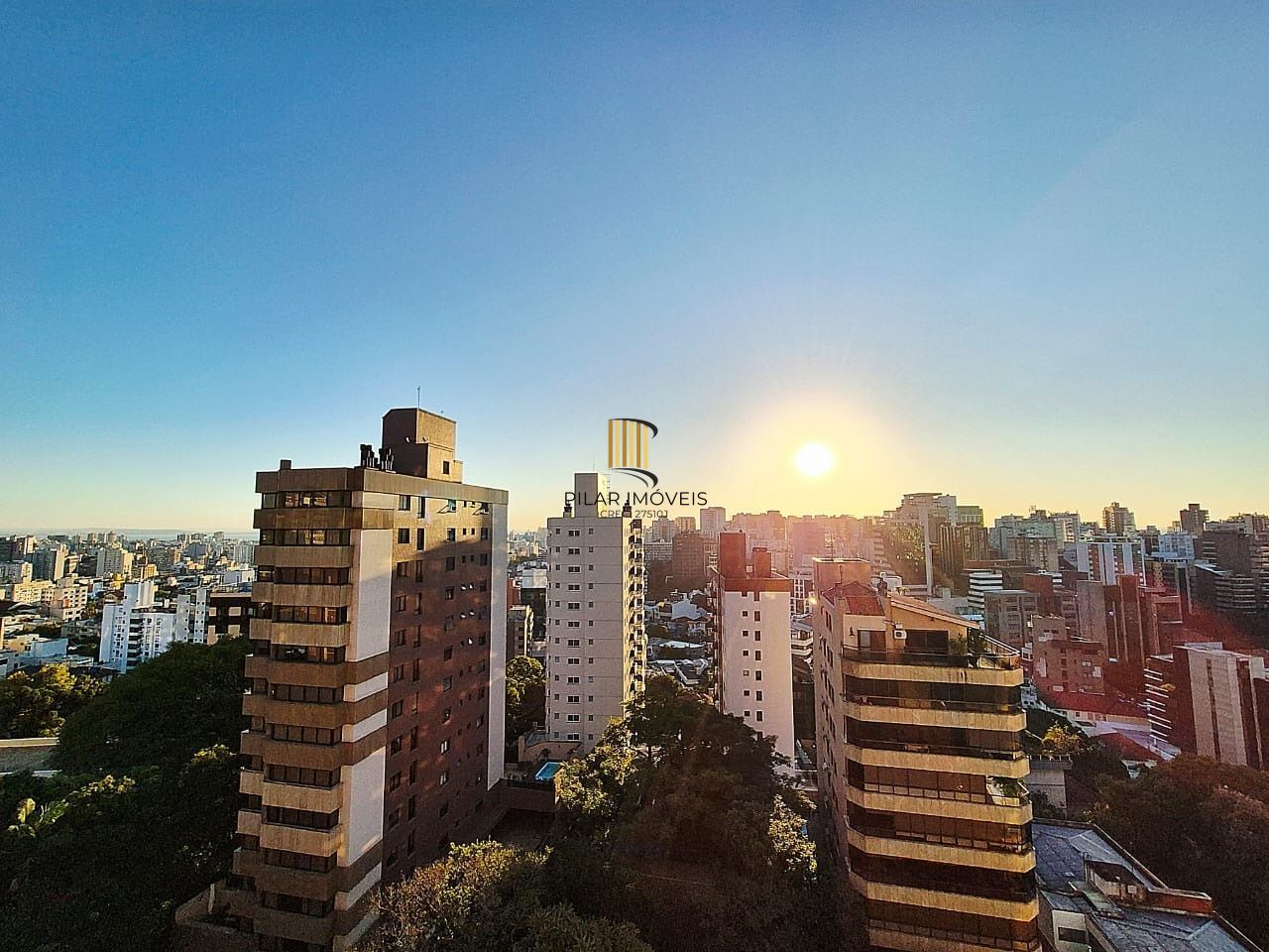 Apartamento 3 Dormitórios com Suíte e 134m² no Bairro Rio Branco