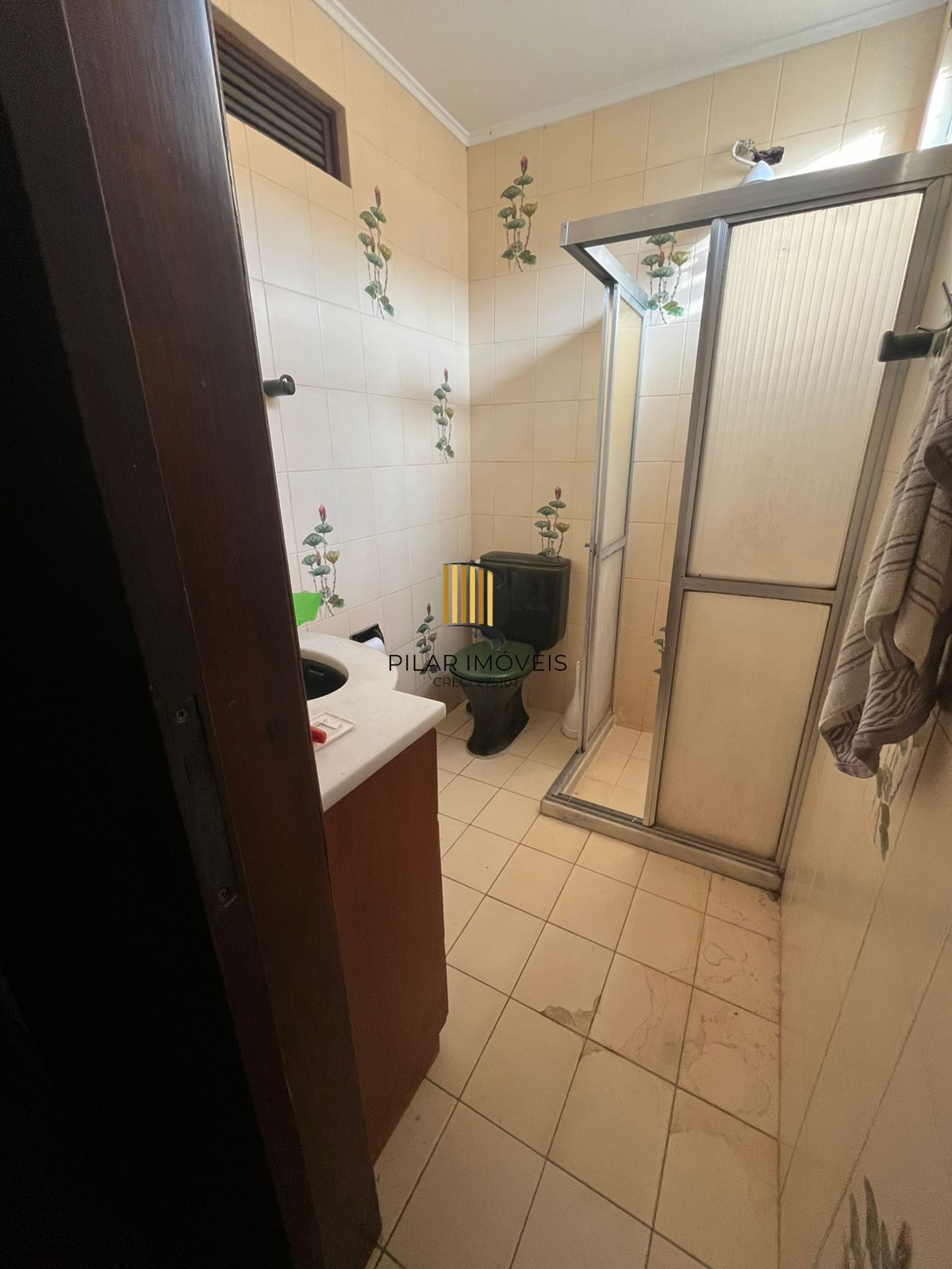 Casa ampla com potencial residencial e comercial | 220m² | Porto Alegre, Rio Grande do Sul